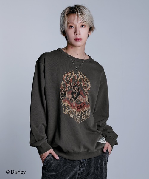 Disney(ディズニー)の「"Disney Villains " Villains/ヴィランズ 別注ルーズシルエットヴィンテージ加工スウェット【UNISEX】(スウェット・レディース・ブラック系1/ブラック系4/ブラック系2/ブラック系3・L/M)」の5枚目の写真