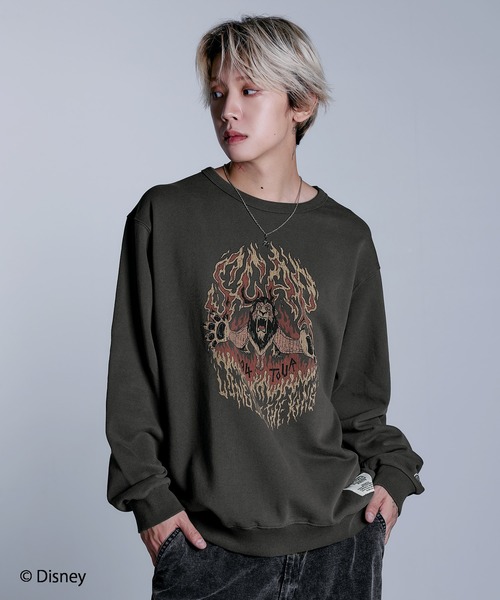 Disney(ディズニー)の「"Disney Villains " Villains/ヴィランズ 別注ルーズシルエットヴィンテージ加工スウェット【UNISEX】(スウェット・レディース・ブラック系1/ブラック系4/ブラック系2/ブラック系3・L/M)」の7枚目の写真