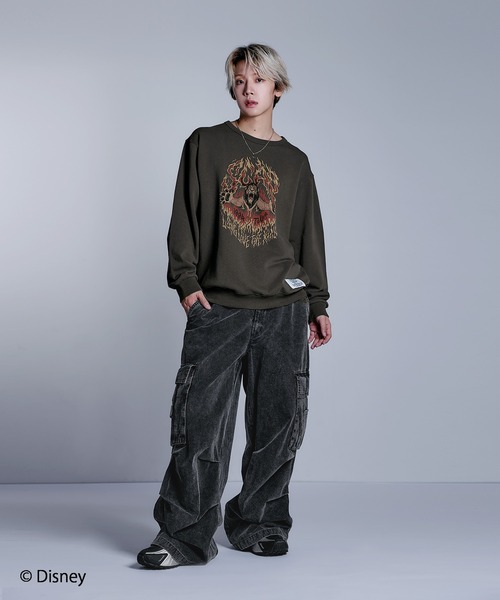 Disney(ディズニー)の「"Disney Villains " Villains/ヴィランズ 別注ルーズシルエットヴィンテージ加工スウェット【UNISEX】(スウェット・レディース・ブラック系1/ブラック系4/ブラック系2/ブラック系3・L/M)」の9枚目の写真