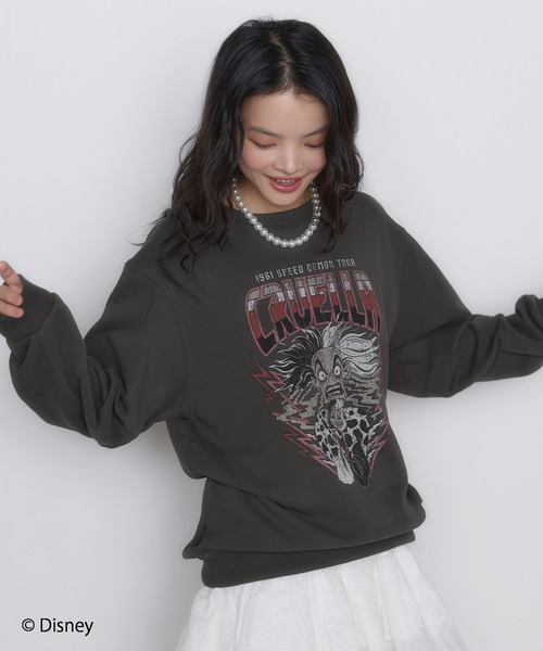 Disney(ディズニー)の「"Disney Villains " Villains/ヴィランズ 別注ルーズシルエットヴィンテージ加工スウェット【UNISEX】(スウェット・レディース・ブラック系1/ブラック系4/ブラック系2/ブラック系3・L/M)」の14枚目の写真