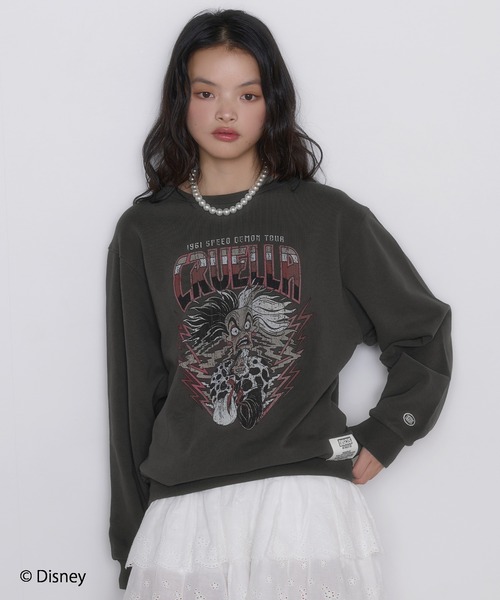 Disney(ディズニー)の「"Disney Villains " Villains/ヴィランズ 別注ルーズシルエットヴィンテージ加工スウェット【UNISEX】(スウェット・レディース・ブラック系1/ブラック系4/ブラック系2/ブラック系3・L/M)」の18枚目の写真
