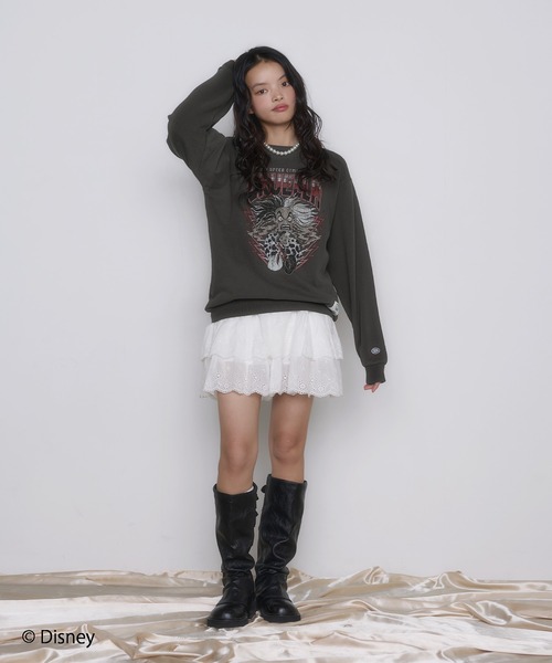 Disney(ディズニー)の「"Disney Villains " Villains/ヴィランズ 別注ルーズシルエットヴィンテージ加工スウェット【UNISEX】(スウェット・レディース・ブラック系1/ブラック系4/ブラック系2/ブラック系3・L/M)」の21枚目の写真