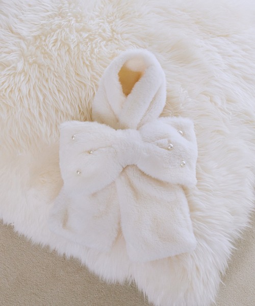 パールリボン付きファーティペット（マフラー）｜Maison de FLEUR