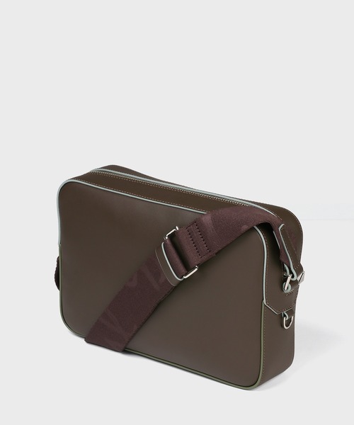 Paul Smith（ポールスミス）の「ロゴエンボス ミニショルダーバッグ