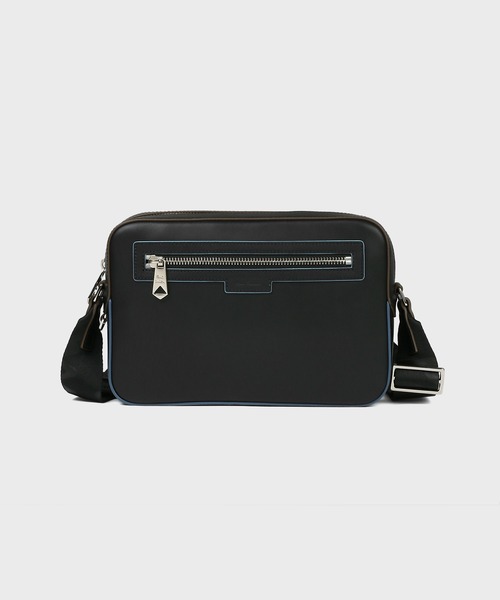 Paul Smith（ポールスミス）の「ロゴエンボス ミニショルダーバッグ