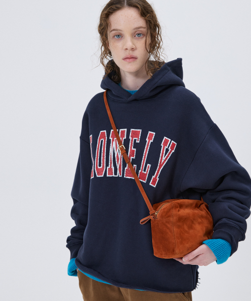 NOHANT(ノアン)の「LONELY/LOVELY FLUFF CUT OFF HOODIE NAVY(パーカー・メンズ・ネイビー・SMALL/MEDIUM/LARGE)」の2枚目の写真
