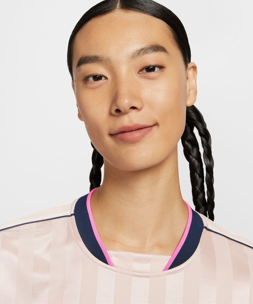 NIKE（ナイキ）の「ナイキ NIKE ナイキ  NSW ジャージー L/S トップ（ジャージ・レディース・ピンク/バーガンディー・M/L）」の12枚目の写真