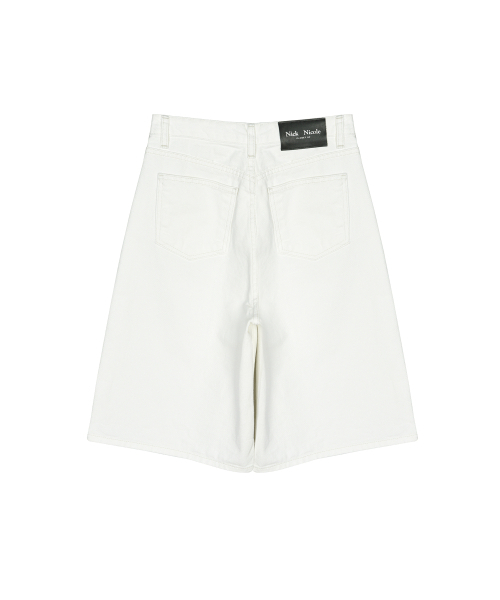 NICK&NICOLE(ニックアンドニコール)の「DENIM BERMUDA PANTS_IVORY(デニムパンツ・レディース・その他・MEDIUM/LARGE/SMALL)」の7枚目の写真