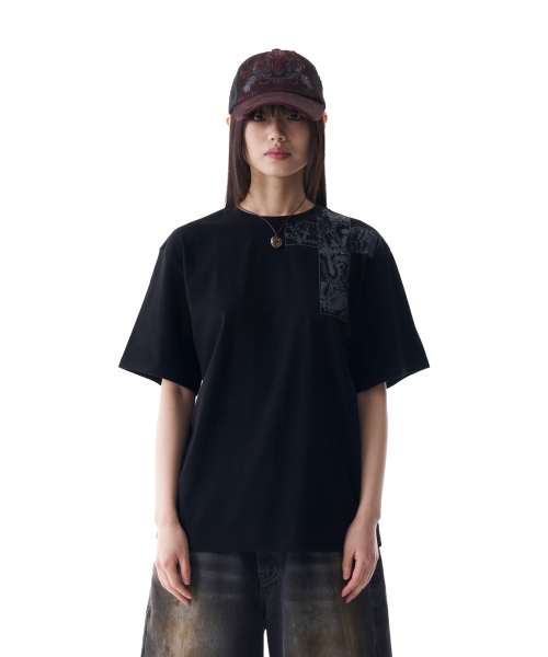 AAKAM（アーカム）の「CROS2 Printed Half Top (Black)（Tシャツ/カットソー・レディース・その他・1/2）」の3枚目の写真