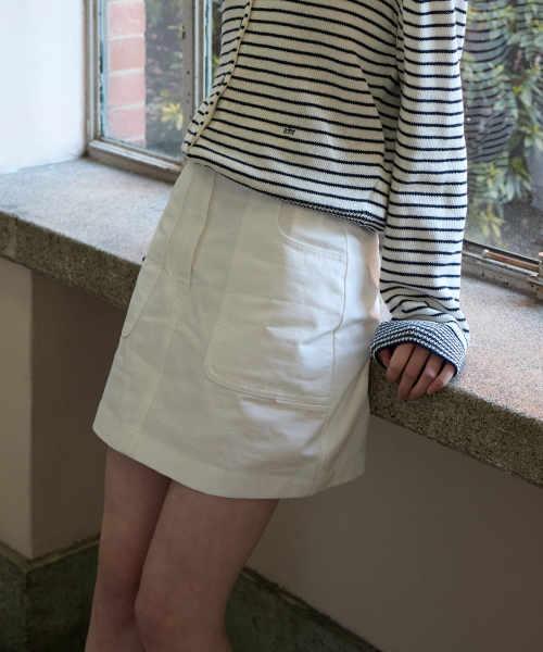 TTUDEMENT（トュードメント）の「COTTON MINI SKIRT WHITE（スカート・レディース・その他・MEDIUM/SMALL）」の2枚目の写真