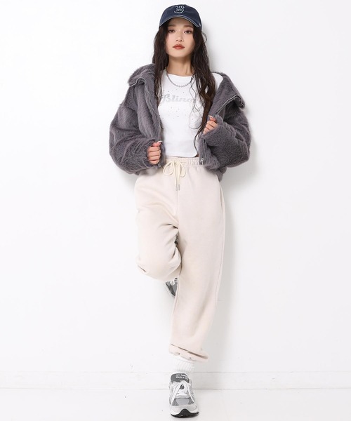 ANAP（アナップ）の「ハイネック フェイク ファー ブルゾン（ブルゾン・レディース・ピンク/グレー/ブラック・F）」の11枚目の写真