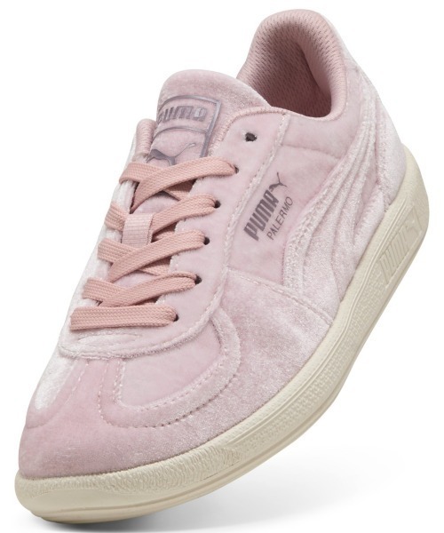 PUMA（プーマ）の「PUMA PALERMO VELVET DREAM（プーマ パレルモ ベルベット ドリーム）（スニーカー・レディース・ピンク系・23cm/23.5cm/24cm/24.5cm/25cm）」の5枚目の写真