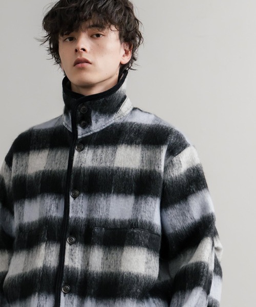 Audience(オーディエンス)の「Upscape Audience アップスケープオーディエンス 日本製 国産 ECOLANAシャギーチェックスタンドオーバージャケット AUD7340(ブルゾン・メンズ・ブラック×ブルー/ベージュ×ブラック/オレンジ/ミント・L/M)」の7枚目の写真