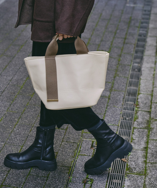 LE TALON(ルタロン)の「《追加》LE TALON BELT M トート(トートバッグ・レディース・アイボリー/ブラック・FREE)」の16枚目の写真