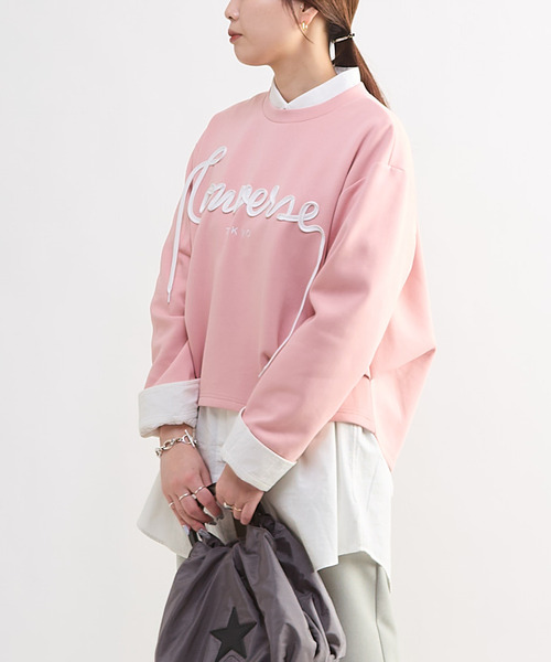CONVERSE TOKYO（コンバーストウキョウ）の「SPINDLE LOGO TUCK SWEAT（スウェット・レディース・ベージュ/杢グレー/ブラック/ピンク・FREE）」の4枚目の写真