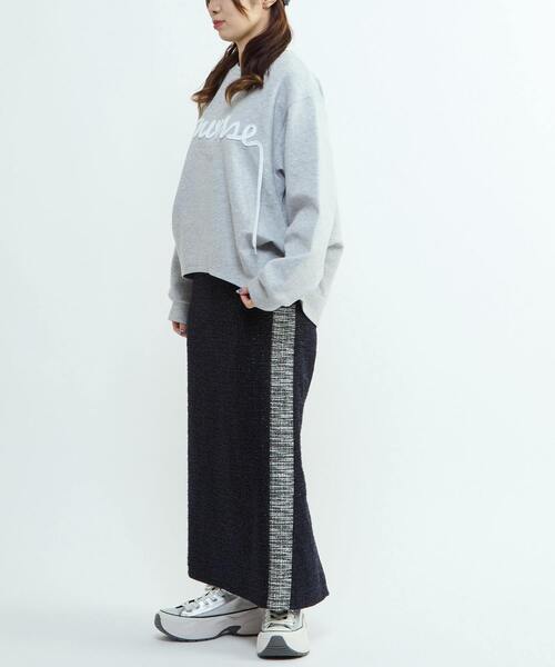 CONVERSE TOKYO（コンバーストウキョウ）の「SPINDLE LOGO TUCK SWEAT（スウェット・レディース・ベージュ/杢グレー/ブラック/ピンク・FREE）」の12枚目の写真