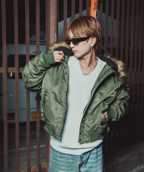 improves（インプローブス）の「ヘビーナイロン N-2B フライト