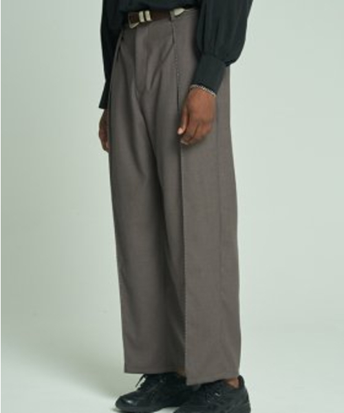 TENER(テネル)の「ホシワイドハーフバンディングパンツブラウン(その他パンツ・メンズ・その他・LARGE/MEDIUM)」の1枚目の写真