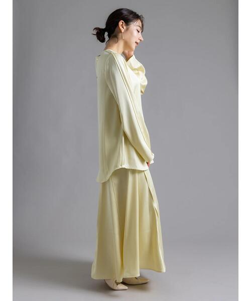 Te chichi（テチチ）の「【Atelier Bonheur】サテンバックボタンブラウス(セットアップ可)《2025winter catalog item》（シャツ/ブラウス・レディース・イエロー・F）」の5枚目の写真
