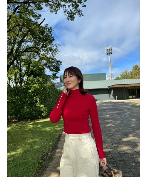 Day and Grade（デイアンドグレイド）の「【前田ゆかセレクト】シルバー釦ハイネックニット（ニット/セーター・レディース・レッド・FREE）」の18枚目の写真