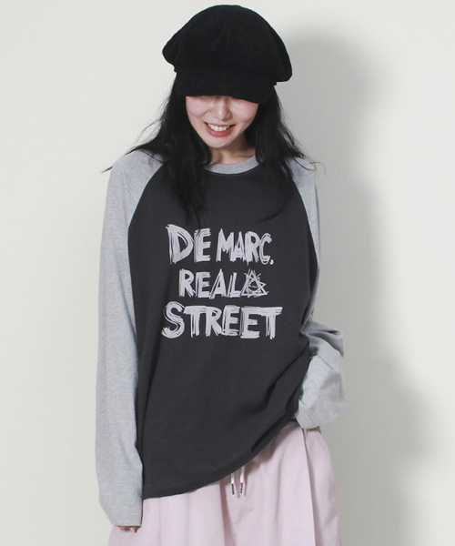 DEMARC(ドゥマーク)の「リアルストリートカラーミックスラグラン長袖Tシャツグレー&チャコール(Tシャツ/カットソー・レディース・その他・MEDIUM/LARGE)」の8枚目の写真