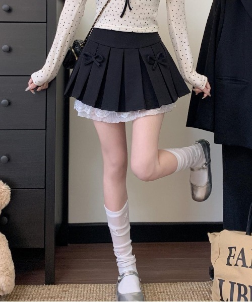 Mejoul(メジュール)の「レースレイヤードリボンプリーツミニスカート(スカート・レディース・ブラック/グレー・M/L)」の21枚目の写真