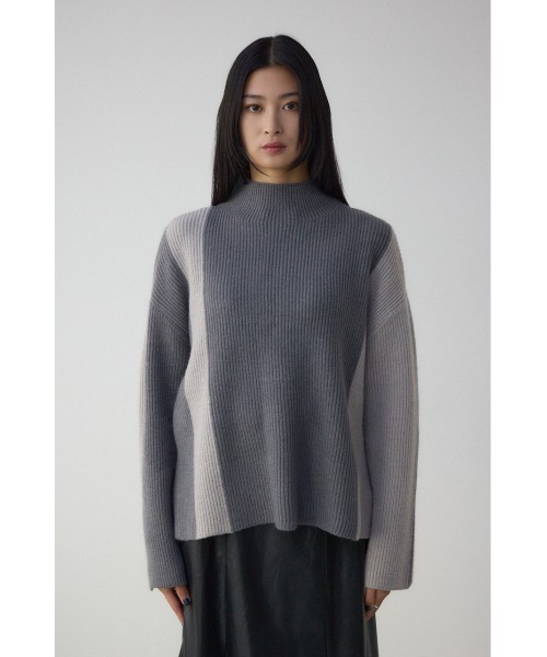 AZUL by moussy(アズールバイマウジー)の「バイカラーハイネックニットトップス(ニット/セーター・レディース・ブラック/モカ/グレー・FREE)」の20枚目の写真