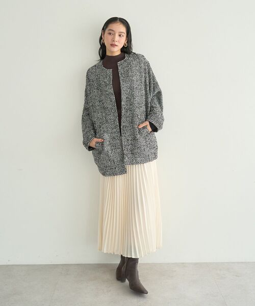 YECCA VECCA（イェッカヴェッカ）の「サテンプリーツスカート（スカート・レディース・ブラウン/アイボリー/ブラック/ブルー系その他7・FREE）」の18枚目の写真