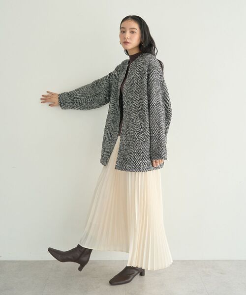 YECCA VECCA（イェッカヴェッカ）の「サテンプリーツスカート（スカート・レディース・ブラウン/アイボリー/ブラック/ブルー系その他7・FREE）」の20枚目の写真