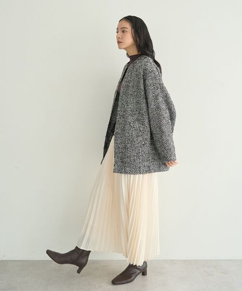 YECCA VECCA（イェッカヴェッカ）の「サテンプリーツスカート（スカート・レディース・ブラウン/アイボリー/ブラック/ブルー系その他7・FREE）」の21枚目の写真