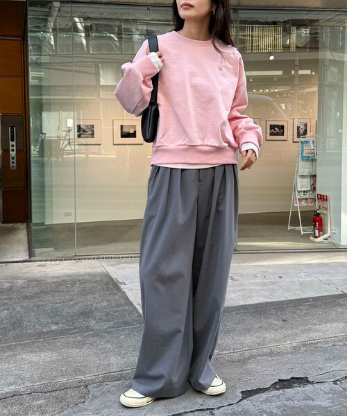 fredy emue（フレディエミュ）の「FR刺繍ヘビー裏毛スウェット（スウェット・レディース・ピンク/グレー/オフホワイト/ミント・38）」の15枚目の写真