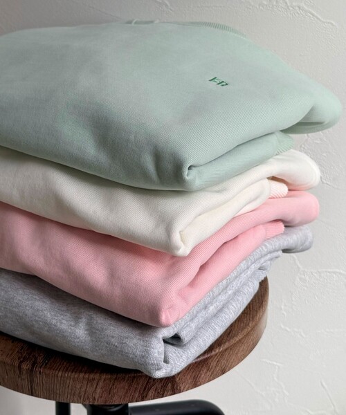 fredy emue（フレディエミュ）の「FR刺繍ヘビー裏毛スウェット（スウェット・レディース・ピンク/グレー/オフホワイト/ミント・38）」の22枚目の写真