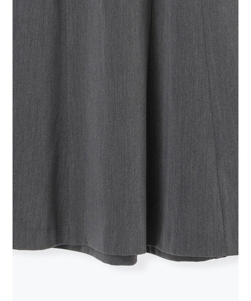 Te chichi（テチチ）の「【宮本茉由着用】ボンディングフレアスカート（スカート・レディース・チャコールグレー/オフホワイト/ネイビー・F）」の5枚目の写真