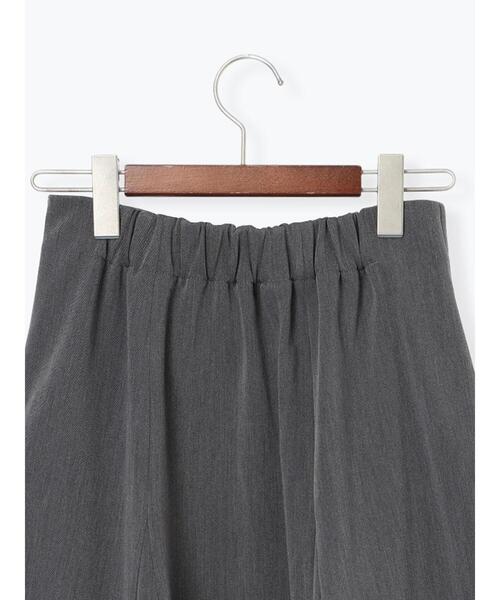 Te chichi（テチチ）の「【宮本茉由着用】ボンディングフレアスカート（スカート・レディース・チャコールグレー/オフホワイト/ネイビー・F）」の6枚目の写真