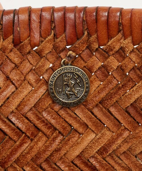 BEARDSLEY（ビアズリー）の「《dragon》レザートートバッグ（トートバッグ・レディース・グリーン/キャメル・FREE）」の15枚目の写真