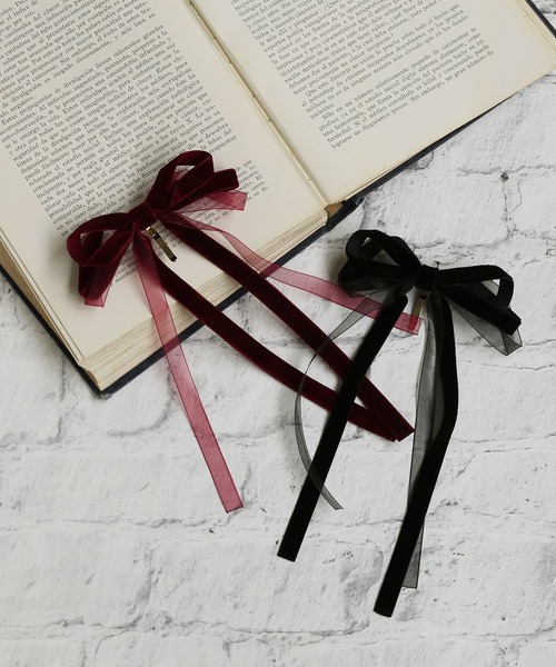 colleca la(コレカラ)の「レイヤードベロアリボンヘアカフ/ヘアフック(バレッタ/ヘアクリップ・レディース・ブラック/ボルドー・FREE)」の5枚目の写真