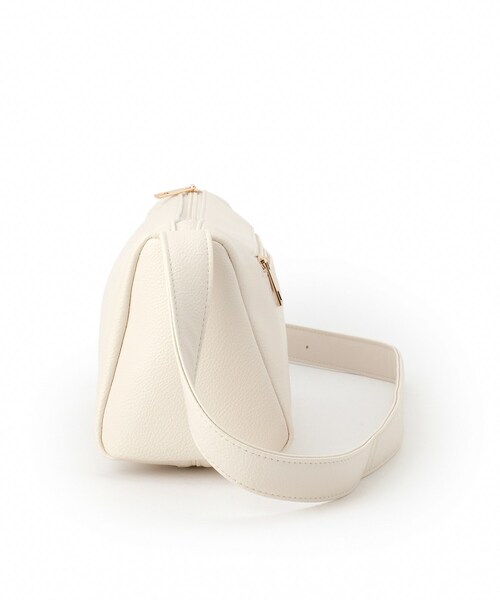 SHOO・LA・RUE（シューラルー）の「カジュアルからきれいめまで ワンハンドル ショルダーバッグ（ショルダーバッグ・レディース・ナチュラル/ブラック/アイボリー・00）」の13枚目の写真