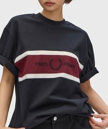 FRED PERRY(�t���b�h�y���[)��Embroidered Panel T-Shirt�^�h�J�p�l��T�V���c(T�V���c/�J�b�g�\�[)
