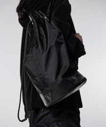 VONVAT（ヴォンバト）の「Bucket Bag（ショルダーバッグ）」