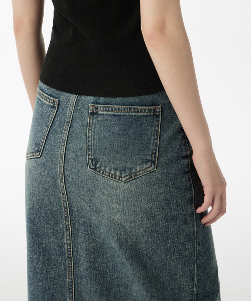 MUSINSA STANDARD WOMAN（ムシンサスタンダードウーマン）の「ウィメンズフロントスリットデニムロングスカート[ラスティブルー]（スカート・レディース・その他・SMALL/MEDIUM/LARGE/X-SMALL）」の6枚目の写真
