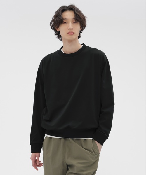 MARGARET HOWELL(マーガレットハウエル)の「HIGHDENCE POLYESTER JERSEY(Tシャツ/カットソー・メンズ・ブラック/オリーブ・LARGE/MEDIUM)」の4枚目の写真