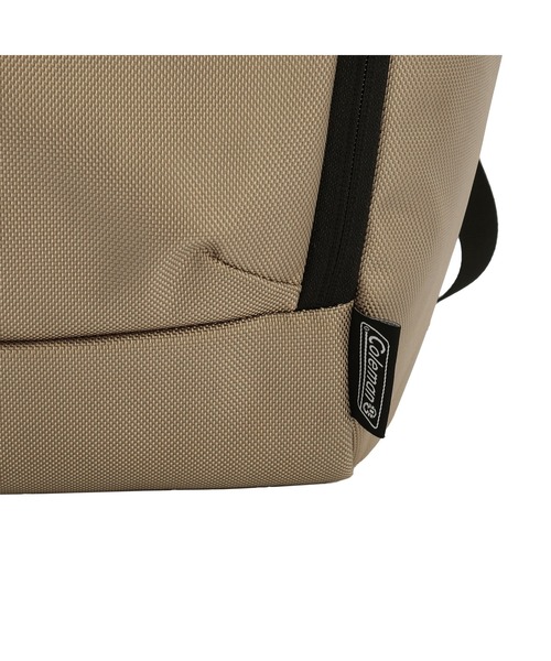 COLEMAN(コールマン)の「アトラス30(バックパック/リュック・レディース・グレー/グレイッシュベージュ/ブラック・30L)」の7枚目の写真
