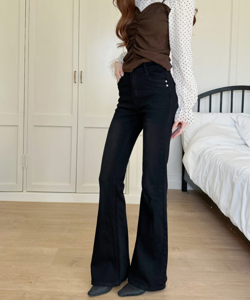 Ada.(エイダ)の「フレア ストレッチ デニムパンツ(デニムパンツ・レディース・ブラック/ブルー・S/M)」の14枚目の写真