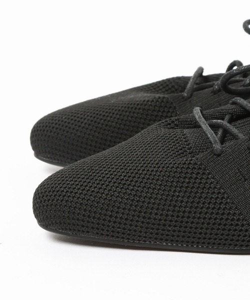 BAYFLOW（ベイフロー）の「レースアップニットミュール（サンダル・レディース・ブラック/ベージュ系・LARGE/MEDIUM）」の17枚目の写真