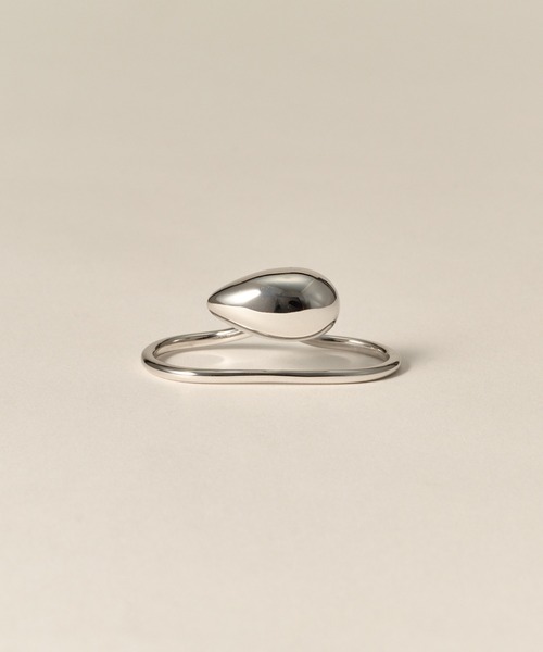 novice（ノーヴィス）の「【novice】Orbit Double Finger Ring［Stainless］（リング・レディース・シルバー/ゴールド・FREE）」の7枚目の写真