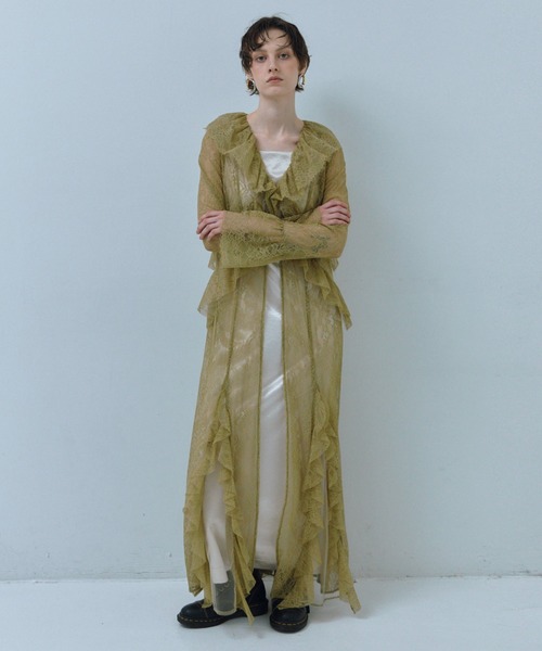 ANDRESD（アンドレスド）の「ラッフルレースガウンレイヤードドレス / ruffle lace gown layered  dress（ドレス・レディース・ブルー/マスタード/アイボリー/ブラック・M/S/L）」の12枚目の写真
