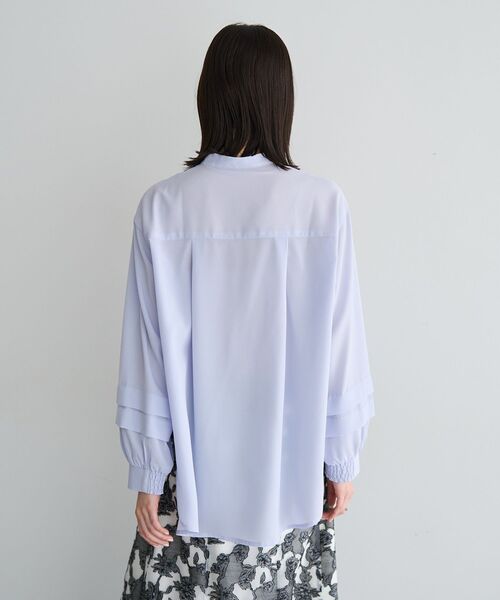 YECCA VECCA（イェッカヴェッカ）の「2way裾アレンジパール釦ブラウス（シャツ/ブラウス・レディース・サックスブルー/ドット/ストライプ/ネイビー/オフホワイト・FREE）」の12枚目の写真