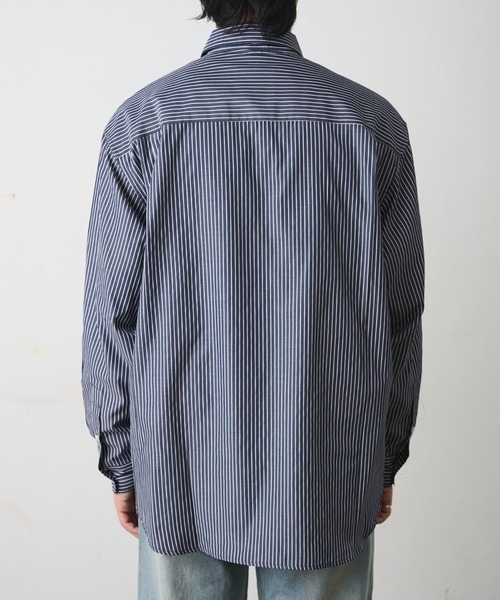 COLONY 2139（コロニートゥーワンスリーナイン）の「ピンストライプレギュラーカラーシャツ（シャツ/ブラウス・メンズ・サックスブルー/ホワイト/ネイビー・LARGE/MEDIUM）」の9枚目の写真
