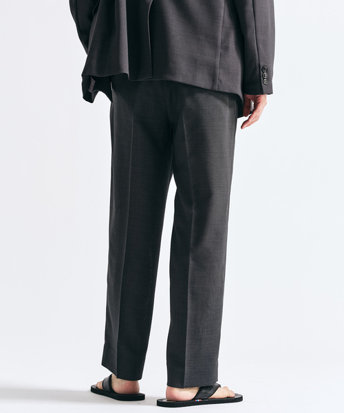 417 EDIFICE（フォーワンセブンエディフィス）の「【EVALET / エバレット】メッシュ 2タックパンツ "セットアップ着用可能"（スラックス・メンズ・グレー/チャコールグレー/ベージュ・LARGE/MEDIUM/SMALL）」の11枚目の写真