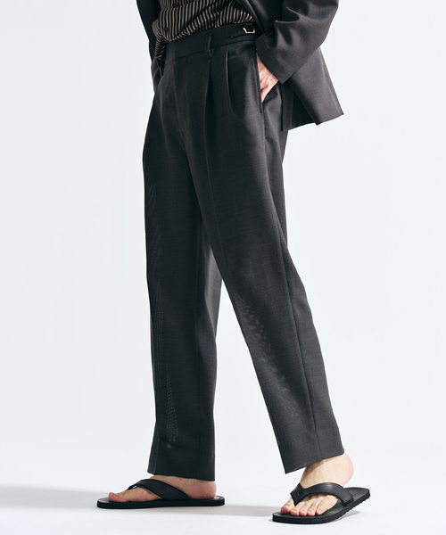 417 EDIFICE（フォーワンセブンエディフィス）の「【EVALET / エバレット】メッシュ 2タックパンツ "セットアップ着用可能"（スラックス・メンズ・グレー/チャコールグレー/ベージュ・LARGE/MEDIUM/SMALL）」の12枚目の写真